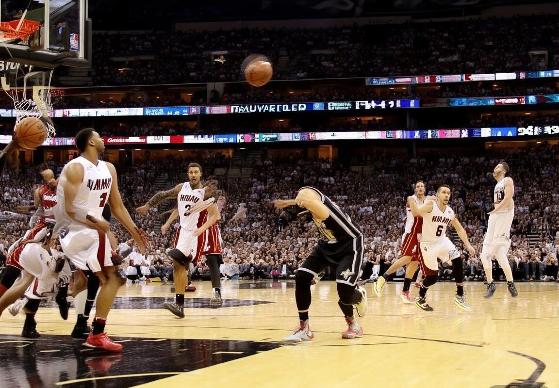 马刺vs热火季前赛:激情对决精彩瞬间回顾